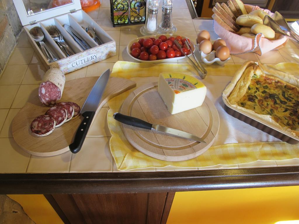 B&B Le Querciole Del Chianti 巴巴里诺瓦德尔萨 外观 照片